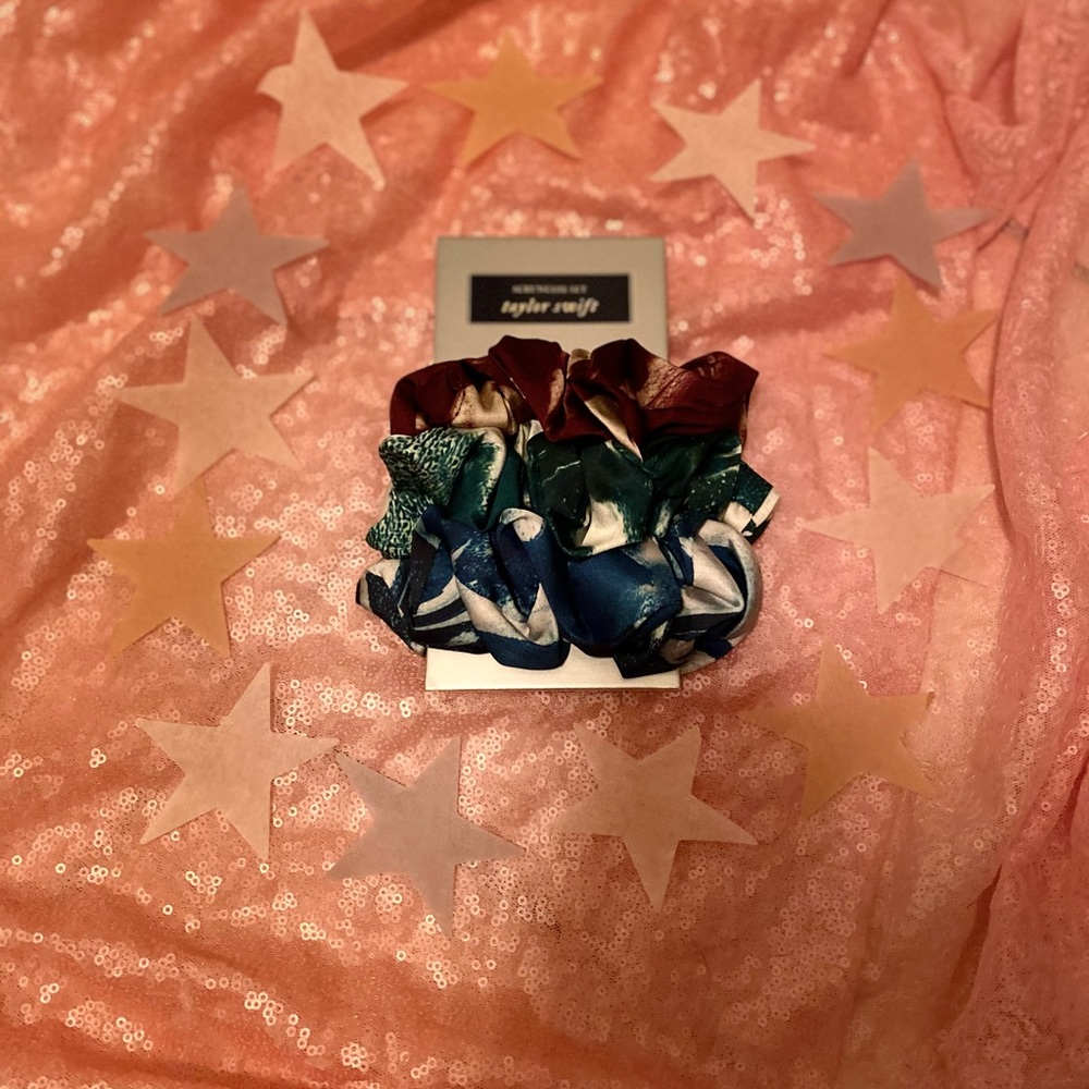 bundle of taylor swift scrunchies hair ties set 8 - Picture 13 of 16